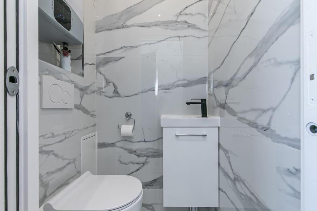 Mba Splendide Appart - Le Raincy - Banlieue Paris Villemomble Exterior foto